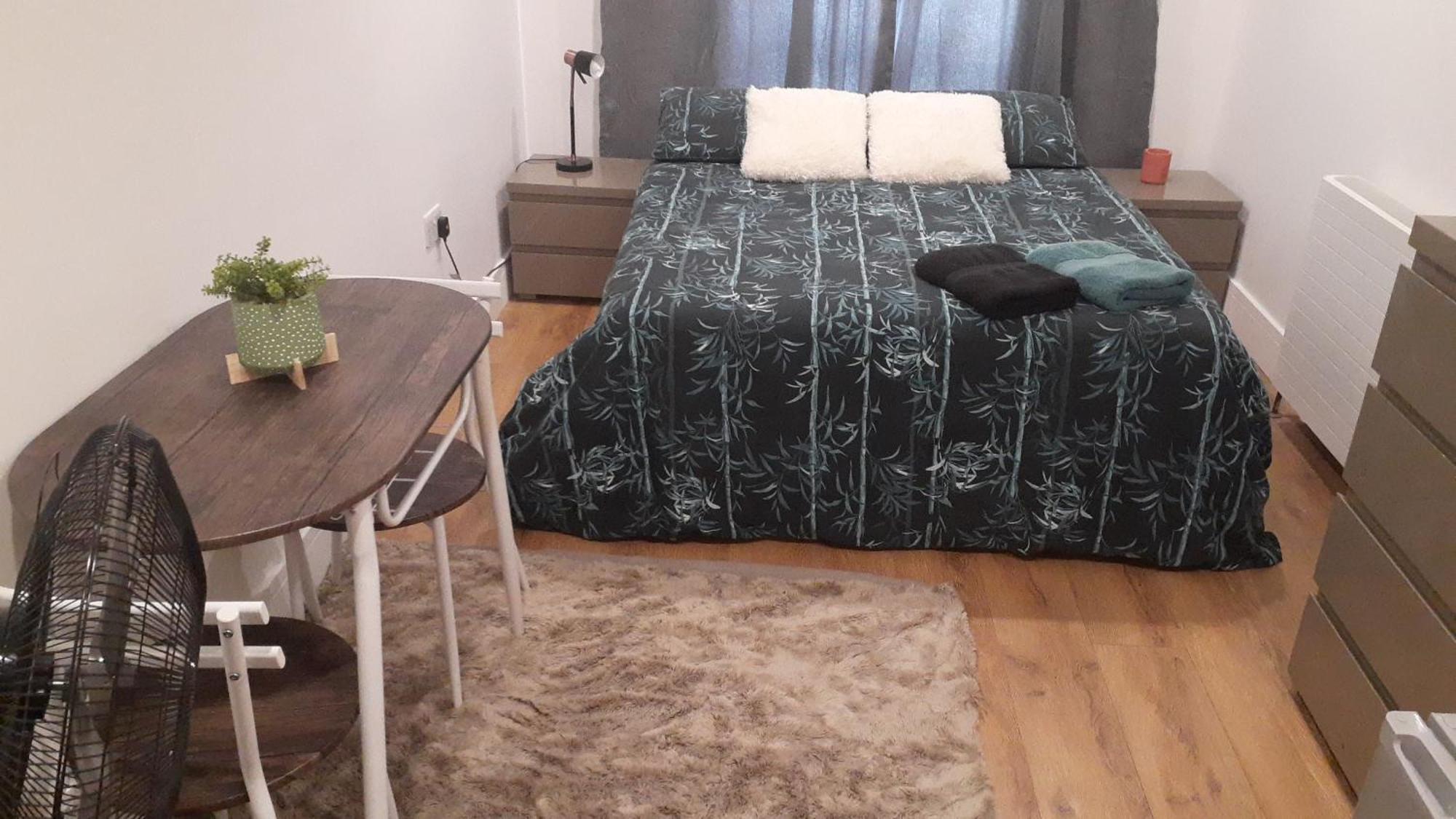 King Azim Court Appartamento